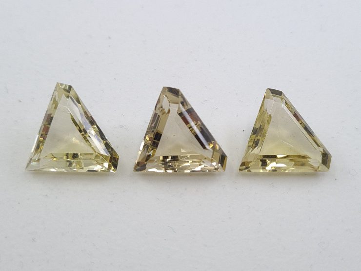 Pale Yellow Citrine (Brazil) Faceted Cut Corner Triangle Gemstones in 18mm for Jewellery Making