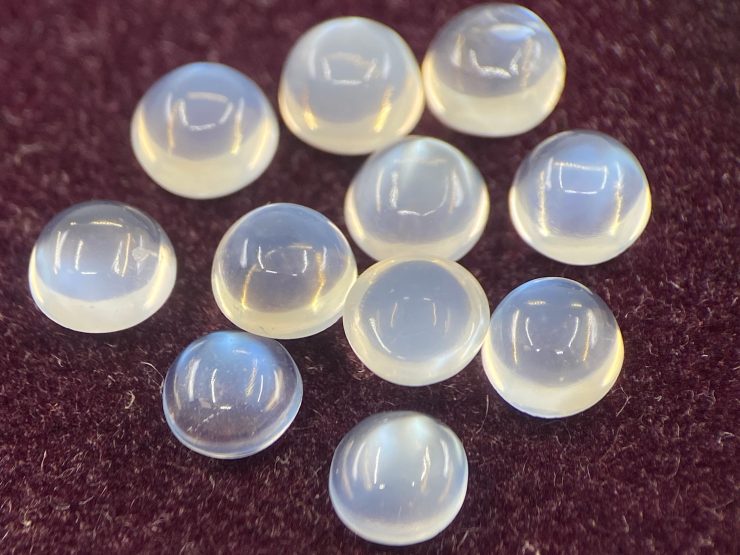 il fullxfull.3330619040 relg scaled Blue Moonstone Round Cabochon from Sri Lanka (not Rainbow Moonstone) in sizes from 4mm to 6mm for Jewellery Making