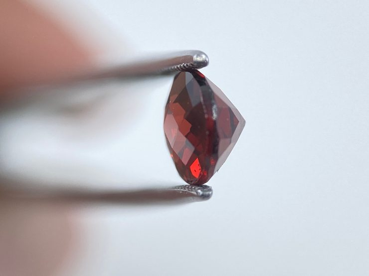 il fullxfull.3331359968 y7z1 scaled Mozambique Garnet Single Sided Faceted Checkerboard Oval Shape Loose Gemstones in 8x6mm for Jewellery Making