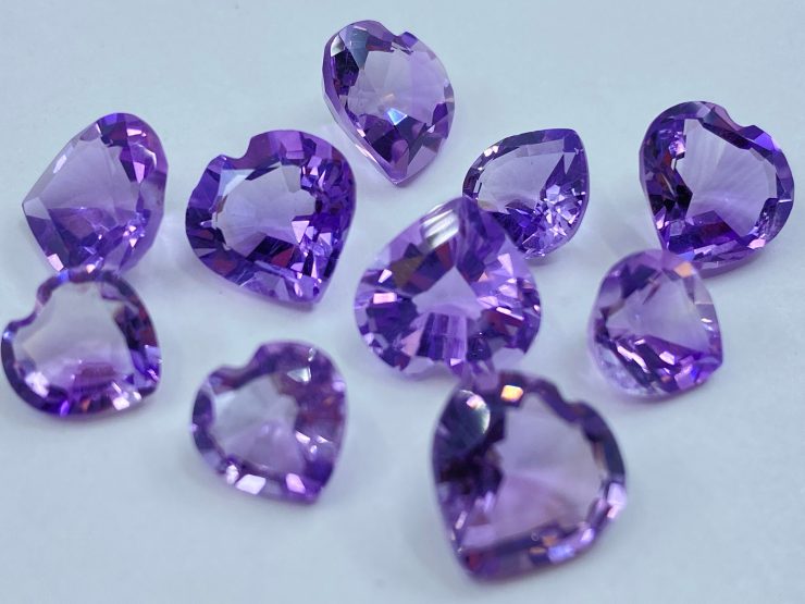 il fullxfull.3396485249 7eu3 scaled Amethyst (Brazilian) Faceted Heart Shape Loose Gemstones in Assorted Sizes from 4mm to 10mm for Jewellery Making