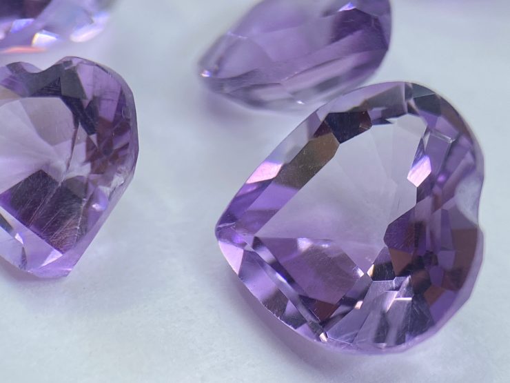 il fullxfull.3396489007 q1qg scaled Amethyst (Brazilian) Faceted Heart Shape Loose Gemstones in Assorted Sizes from 4mm to 10mm for Jewellery Making