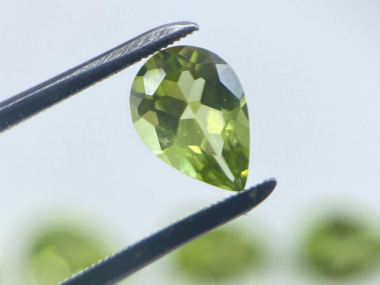 il fullxfull.3397929098 cqax scaled Peridot Faceted Pear Shape Loose Gemstones in a Range of Sizes from 4x2mm up to 15x6mm for Jewellery Making