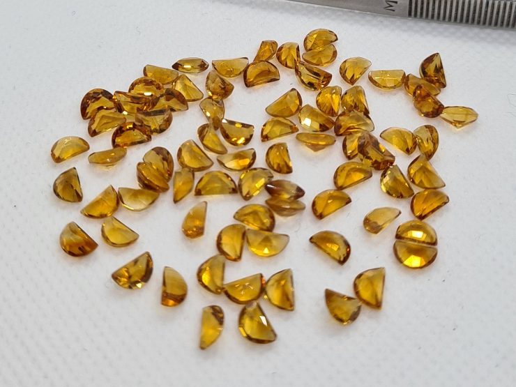 Citrine (Brazil) Natural Faceted Half Moon Shape Loose Gemstones in 6x4mm for Jewellery Making