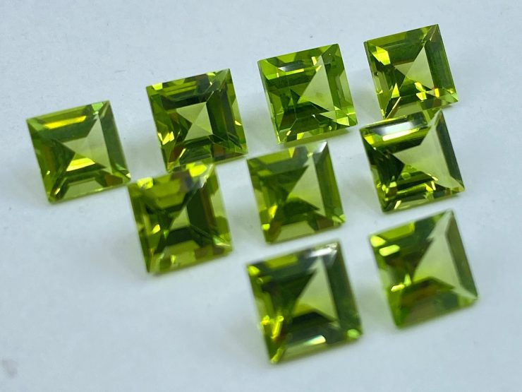 il fullxfull.3445623717 mmvw scaled Peridot Faceted Square Shape Loose Gemstones in 2mm, 2.5mm & 4mm for Jewellery Making