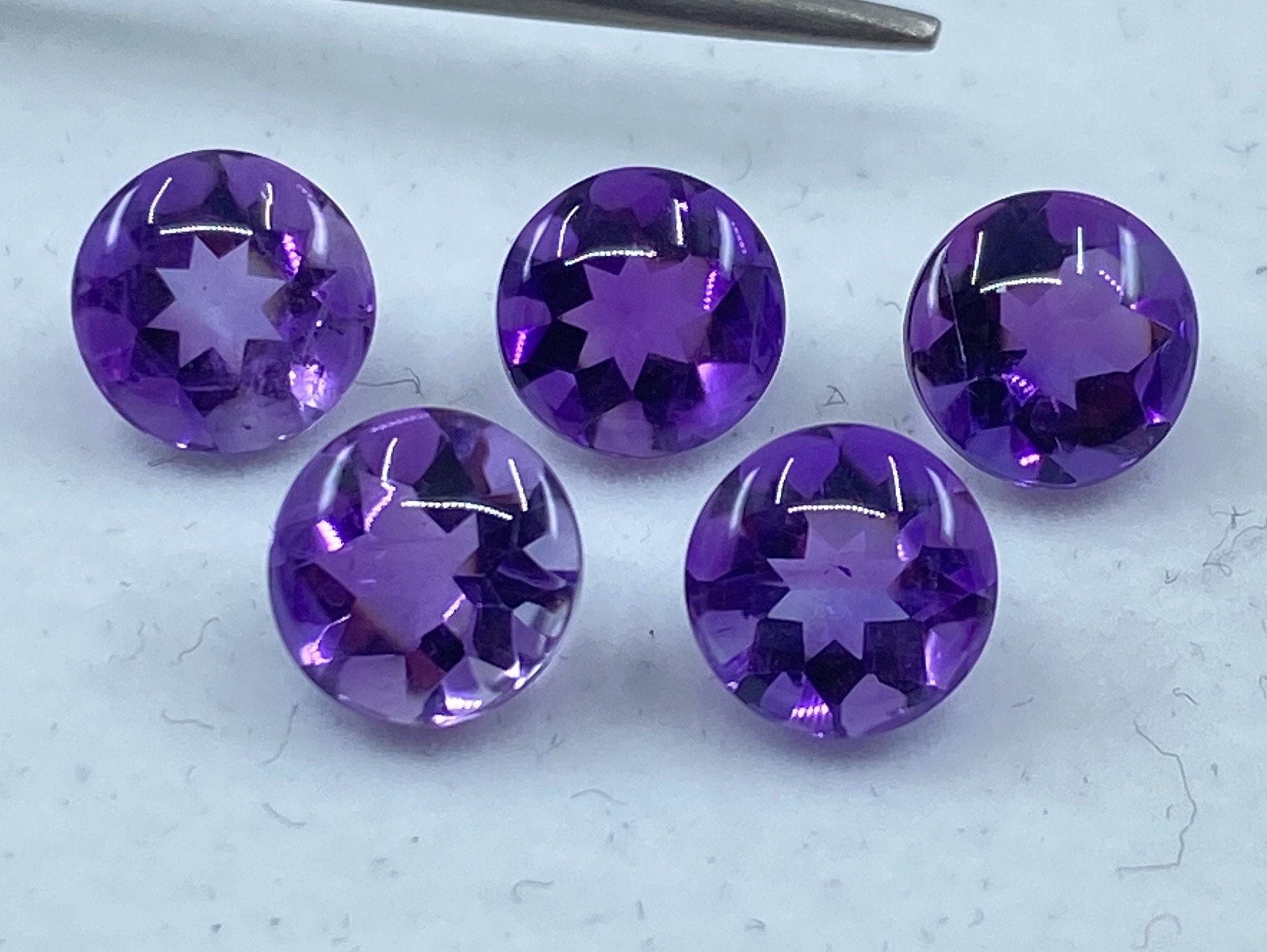 Amethyst (Brazilian) Buff Top Round Loose Gemstones in 7mm for Jewellery Making