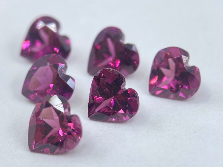 il fullxfull.3541936597 dptd scaled 10 Pieces of Rhodolite Garnet (Rose-Coloured) Faceted Heart Shape Loose Gemstones in 4mm, 5mm & 6mm for Jewellery Making