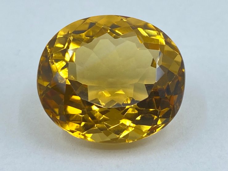 26.64 cts Fine Citrine (Brazil) Faceted Oval Shape Loose Gemstone in 20.5x18.2mm for Jewellery Making