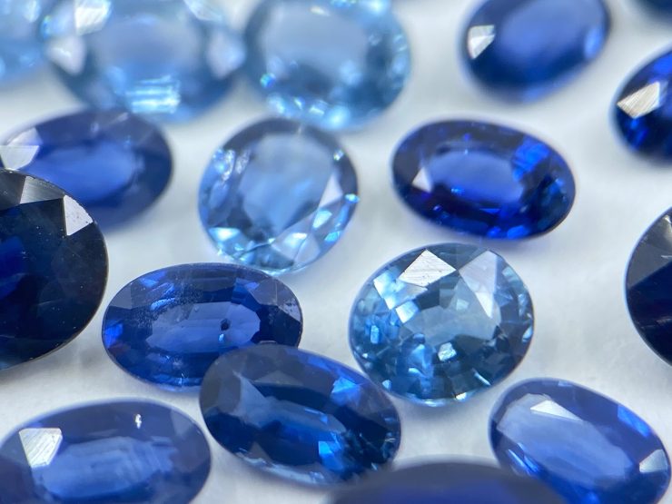 il fullxfull.3605536948 7ddf scaled Fine Sapphire Oval Shape Faceted Loose Gemstones in Assorted Sizes from 4x3mm to 7x5mm for Jewellery Making