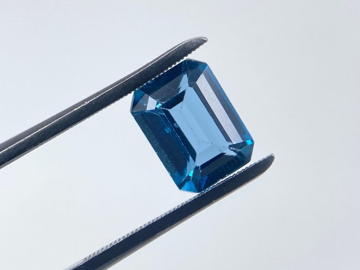 il fullxfull.3643614980 a7z5 scaled London Blue Topaz Faceted Octagon Shape Loose Gemstones in 8x6mm, 10x8mm & 14x10mm for Jewellery Making