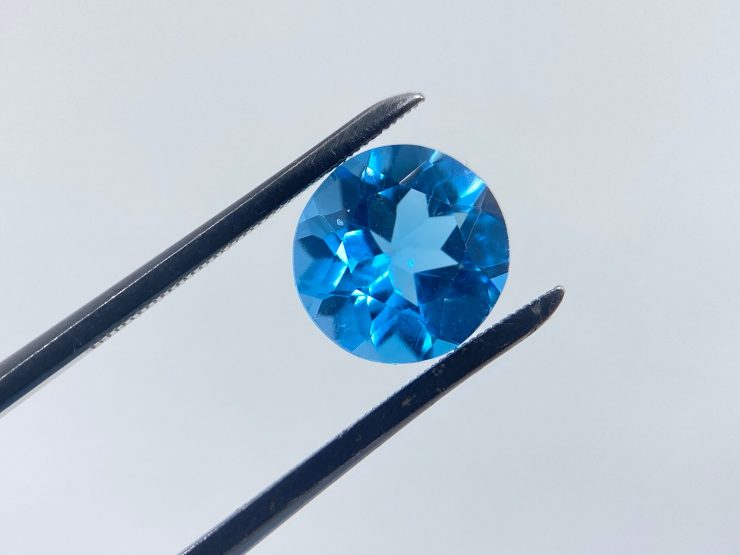 il fullxfull.3676740322 imdo scaled Swiss Blue Topaz Faceted Round Shape Loose Gemstones in Sizes Ranging from 1.25mm to 10mm for Jewellery Making