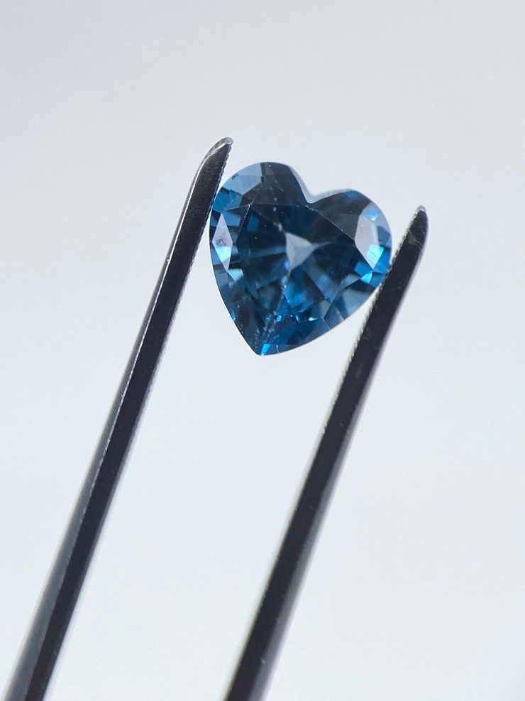 il fullxfull.3691383551 6kpc scaled London Blue Topaz Faceted Heart Shape Loose Gemstones in 4mm, 5mm, 6mm & 7mm for Jewellery Making