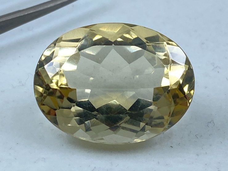 35.00 cts Citrine (Brazil) Faceted Large Oval Shape Loose Gemstone in 26x20mm for Jewellery Making