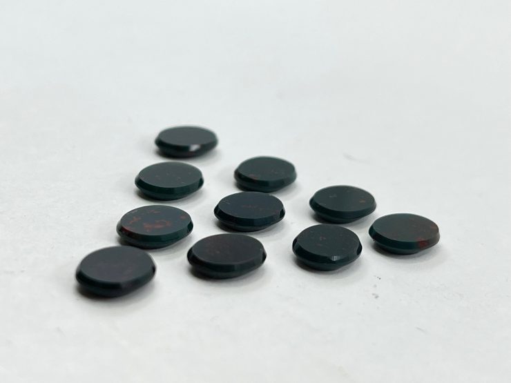 il fullxfull.3962759406 jx82 scaled 50 Pieces of Bloodstone Double Bevel 9x7mm Oval Shape German Cut Gemstones for Jewellery Making