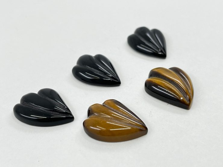 il fullxfull.3994735871 1er6 scaled Carved Floral Shape Onyx & Tiger Eye Gemstones in 20.5x16mm with Drilled Hole for Jewellery Making