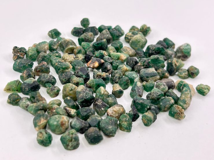 il fullxfull.4651347115 escs scaled Rough Emerald (South America) 1ct & 5ct Gemstone Rocks Sold in Lots of 10 or 30 For Gem Faceting, Jewellery Making and Healing