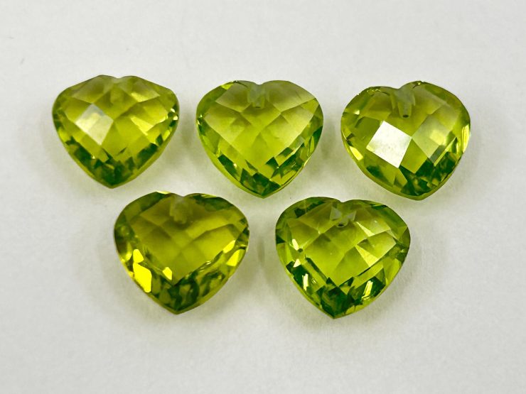 il fullxfull.4749162534 gpjx scaled Peridot Double Sided Faceted Checkerboard Heart Shape Loose Gemstones with 1mm Drilled Hole in 6mm, 7mm & 8mm for Jewellery Making