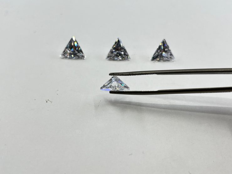 il fullxfull.5044618580 h5se scaled White Cubic Zirconia Triangle in 10mm for Jewellery Making