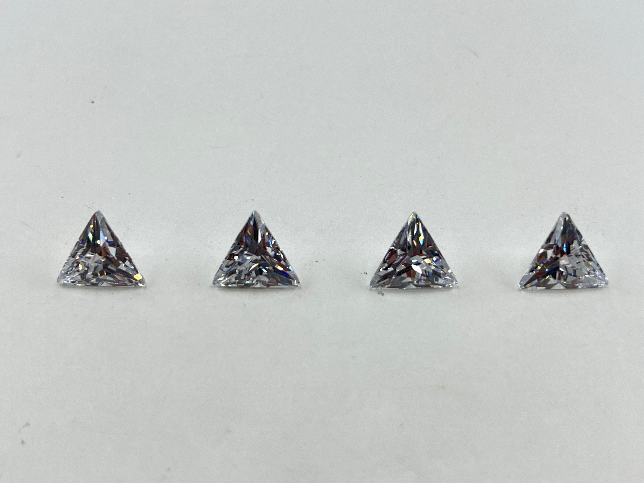 il fullxfull.5044618614 jxei scaled White Cubic Zirconia Triangle in 10mm for Jewellery Making