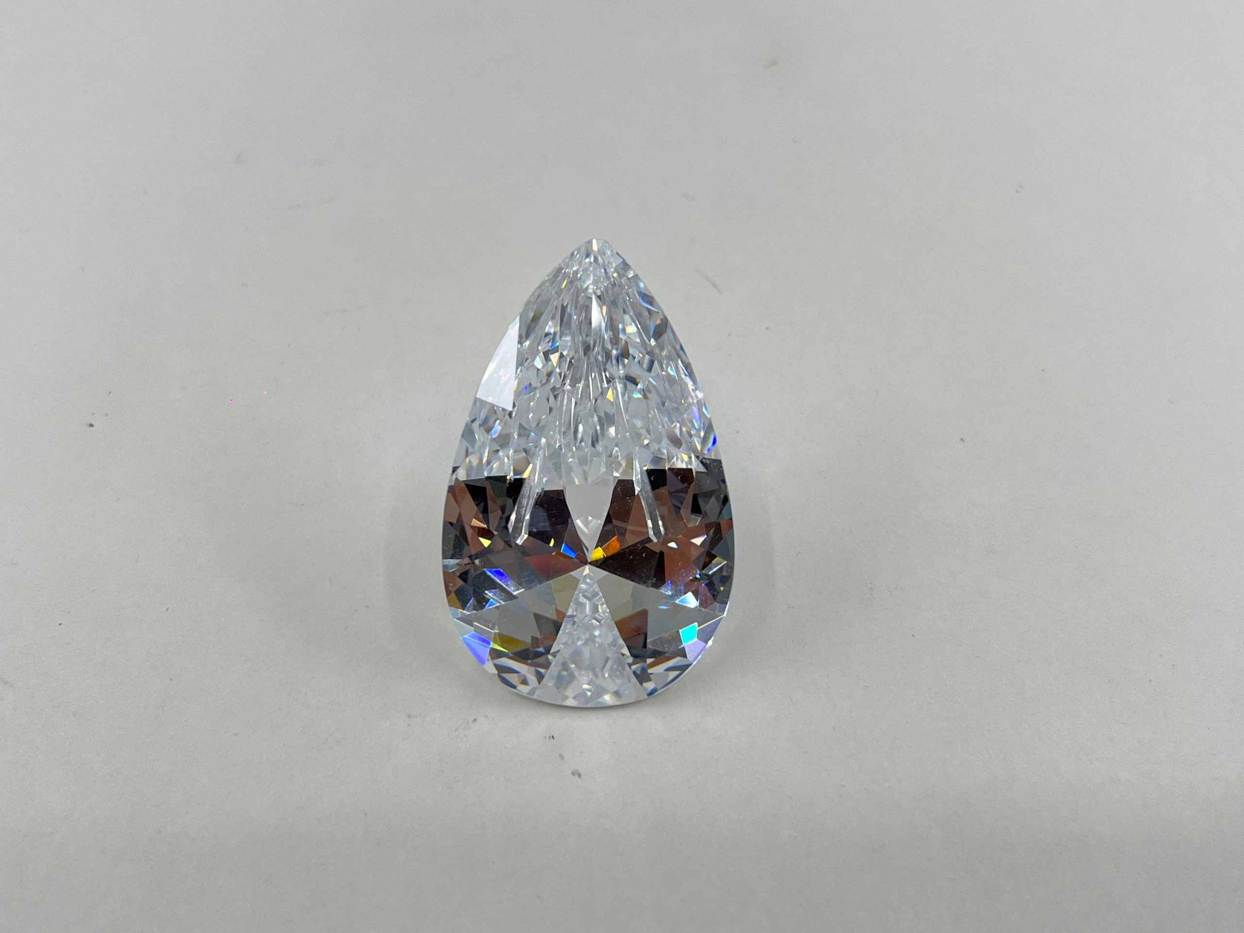 il fullxfull.5106622455 rgmu scaled White Cubic Zirconia Pear Shaped Large Gemstone in 30x20mm and 40x25mm for Jewellery Making