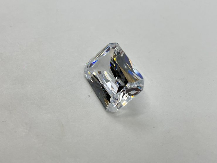 il fullxfull.5106720065 tud0 scaled Single Piece Large White Cubic Zirconia Octagon Shape Princess Cut Gemstone in 18x13mm & 25x18mm for Jewellery Making