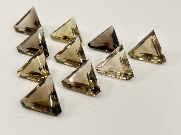 il fullxfull.5127411113 tkrs scaled Smoky Quartz Faceted Triangle Shape Loose Gemstones in 18mm (Cut-Corner) & 22x19.5mm for Jewellery Making