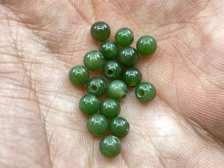 100 Pieces of 4mm Nephrite Jade Half Drilled Bead Gemstones in for Jewellery Making