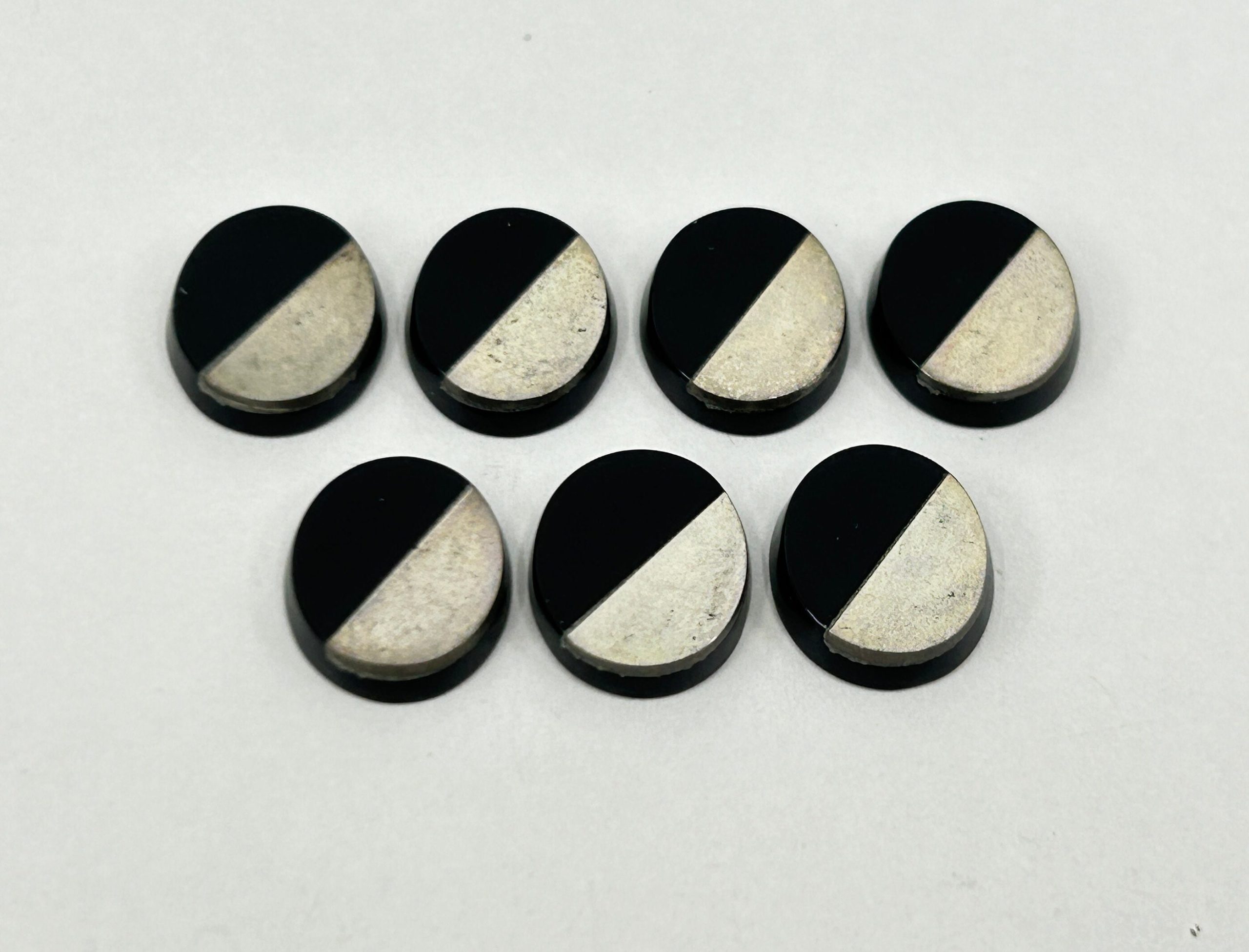 il fullxfull.5660424321 6s3n scaled Onyx Oval Shape SBBT (Single Bevel Buff Top) with Silver Half Pattern Loose Gemstones in 12x10mm for Jewellery Making