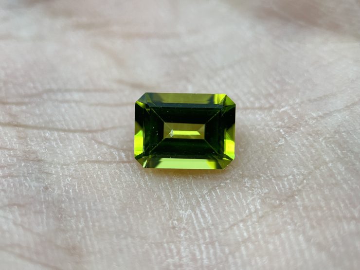 il fullxfull.5987916057 p48j scaled Peridot Faceted Baguette Shape Loose Gemstones In Sizes From 4x2mm to 8x6mm For Jewellery Making