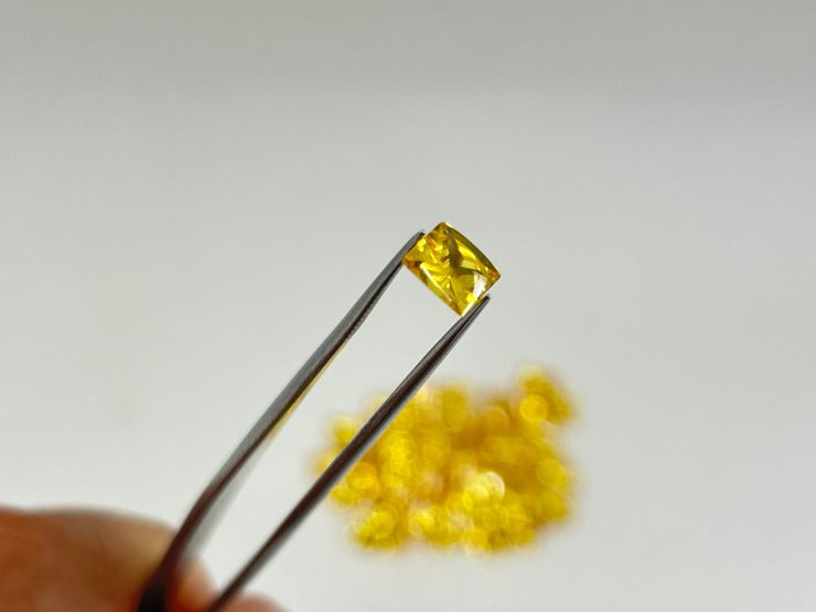 il fullxfull.6117910704 qxgd scaled Citrine Cubic Zirconia (Synthetic) Buff Top Square Shape Loose Gemstones In 6mm, 8mm & 10mm for Jewellery Making