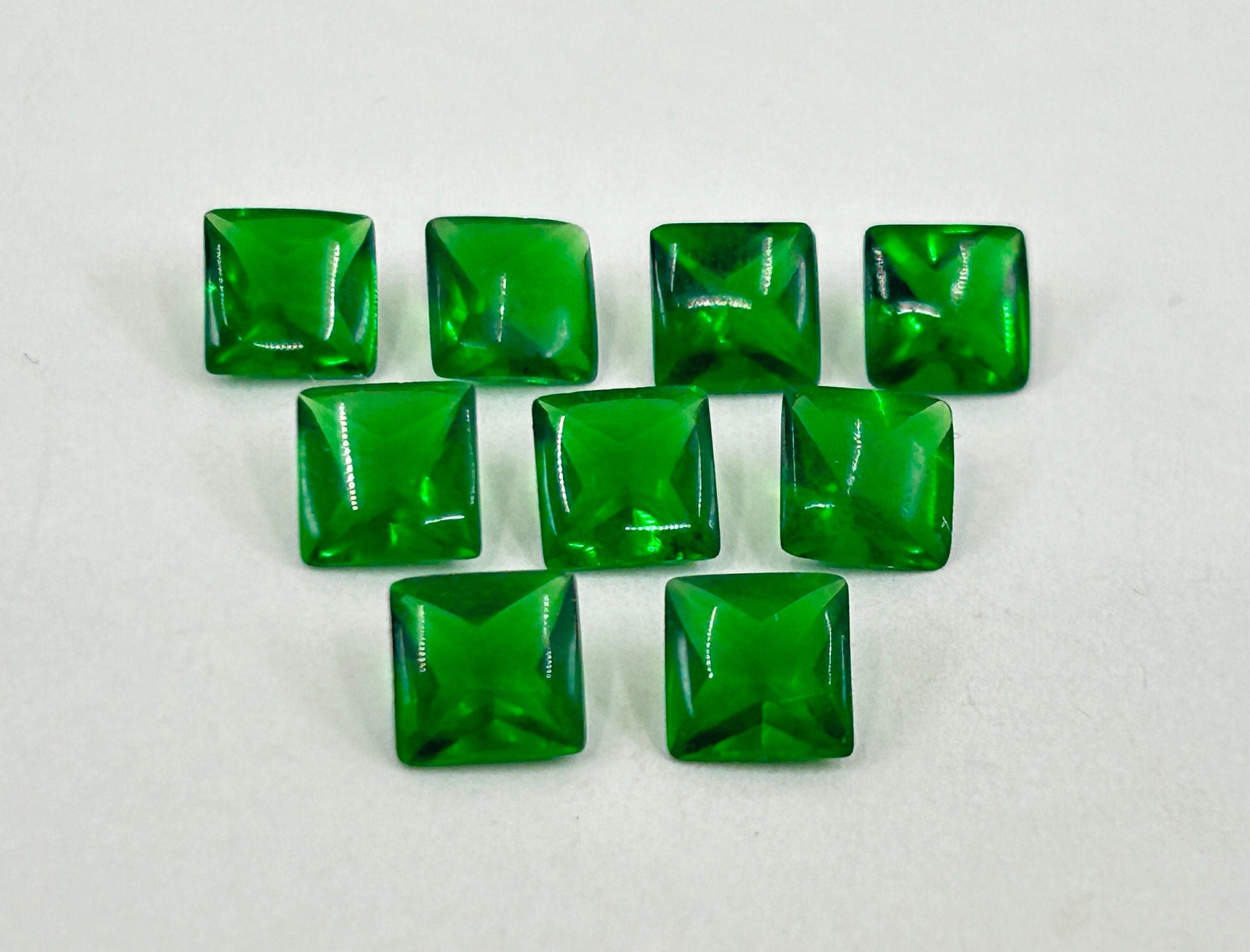 Emerald Coloured Glass (Synthetic) Buff Top Square Shape Loose Gemstones in 6mm & 8mm for Jewellery Making