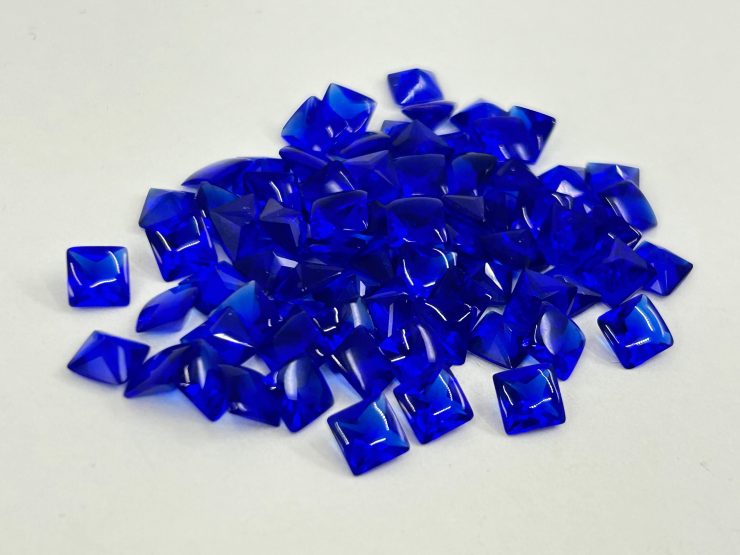 il fullxfull.6118667986 qdpy scaled Sapphire Coloured Glass (Synthetic) Buff Top Square Shape Loose Gemstones in 6mm, 8mm & 10mm for Jewellery Making